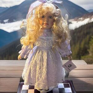 -DOLL VTG ClassicalTreasures Porcelain Blue Eyes Blonde Curls Lavender Dress 16”